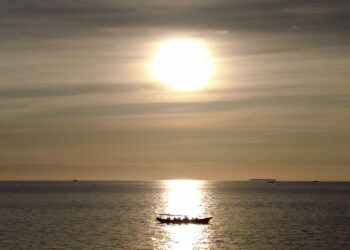 12 Jam Berlayar ke Pulau Pagai (Adventure to Sinaka Mentawai)