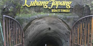 Lubang Jepang merupakan terowongan perlindungan yang dibuat tentara pendudukan Jepang di Bukittinggi pada tahun 1942.